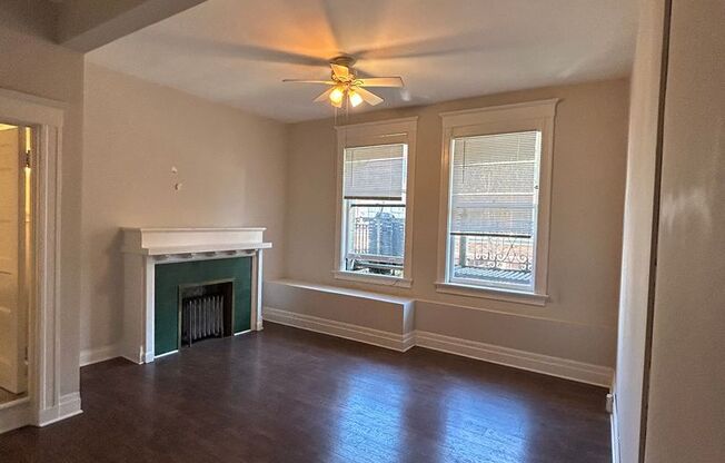 Studio, 1 bath, 389 sqft, $1,450, Unit 255