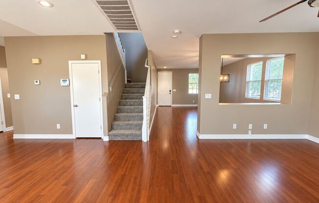 3 beds, 2.5 baths, $2,250