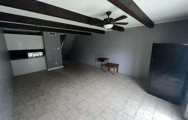Newly renovated! 2 bedroom 1 bath townhouse loaded with amenities in Donaldsonville