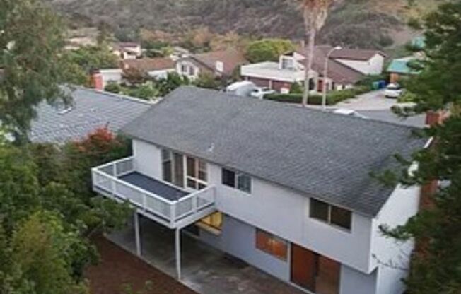 Stately Executive Home on a Cul de sac Available!!!