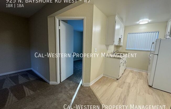 925 N BAYSHORE RD W