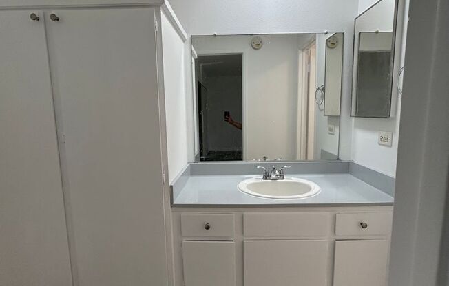 1 bed, 1 bath, $1,950