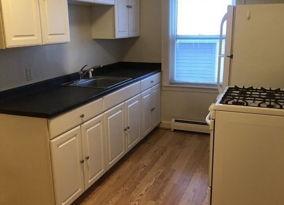 1 bed, 1 bath, 750 sqft, $1,850, Unit 1