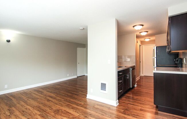 1 bed, 1 bath, 675 sqft, $1,499, Unit Apt. 7942