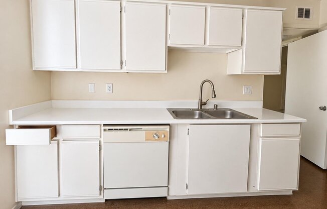 1209 W 8 ST