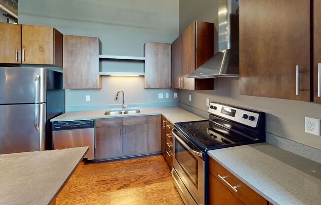 2 beds, 2 baths, 1,186 sqft, $2,800, Unit 730-631