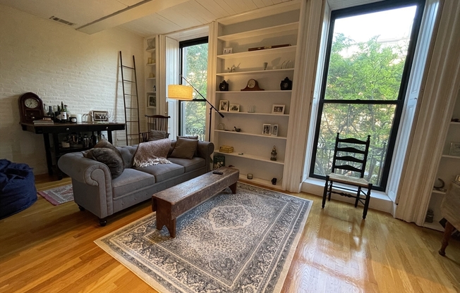 124 Beacon St, Boston MA 3F