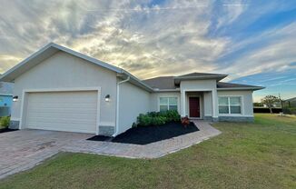 Modern & Spacious 3 Bed + Den, 2 Bath with 2 Car Garage Available Now in Punta Gorda