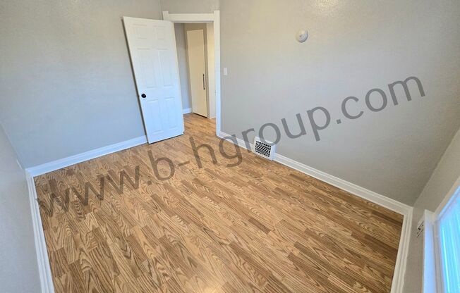 2 beds, 1 bath, 525 sqft, $1,095, Unit Apt 3