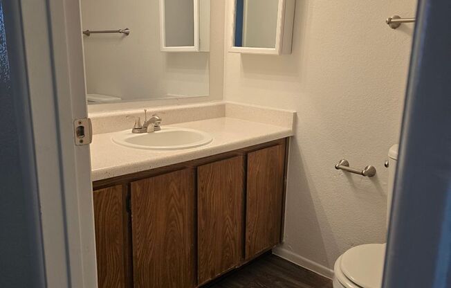 2 beds, 2 baths, 900 sqft, $1,300, Unit 2062
