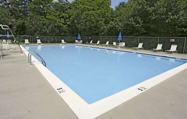 Private Swimming Pool at Woodsdale Apartments, 102 Waldon Road, D, Abingdon, MD, 21009