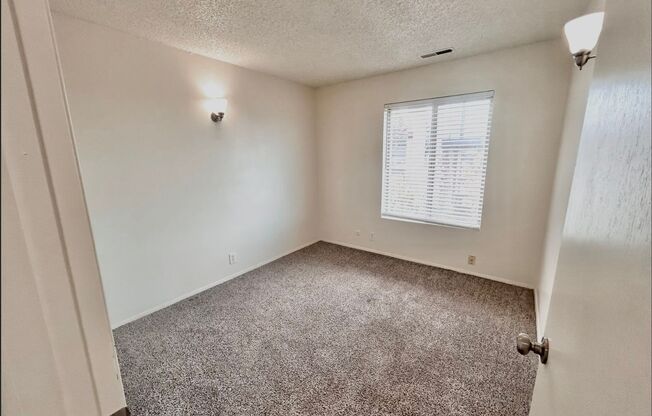 2 beds, 1 bath, 970 sqft, $1,349, Unit 39 PR