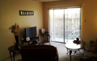 2 beds, 2 baths, 810 sqft, $1,125, Unit 302