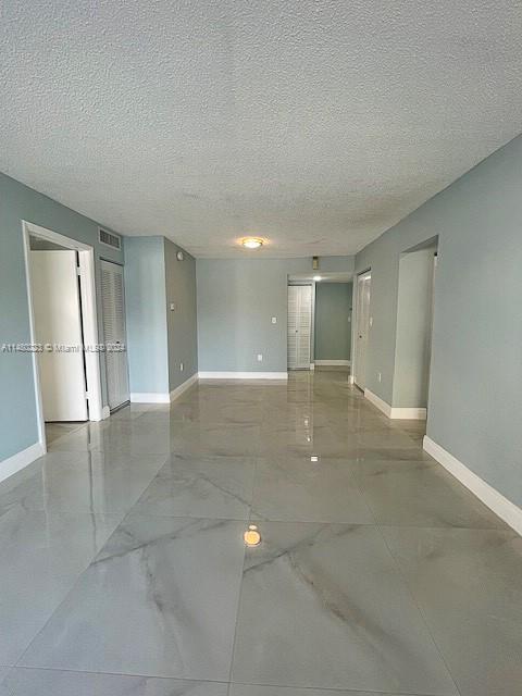 7125 Bonita Dr