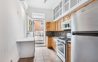 376 6 AVE