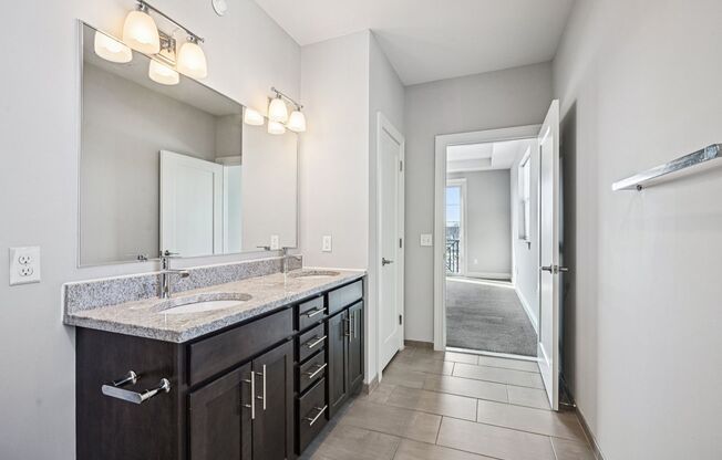 2 beds, 2 baths, 1,235 sqft, $3,595, Unit 1511