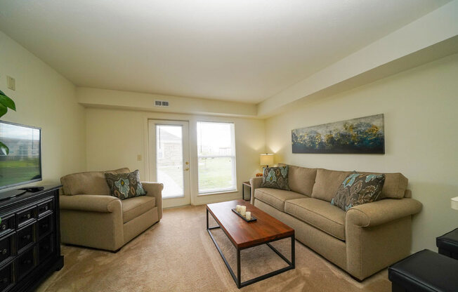 Modern Living Room Space at Stoney Pointe Apartment Homes, Wichita, KS