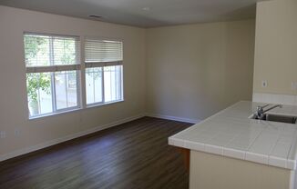 Studio, 1 bath, $2,100, Unit Parnell