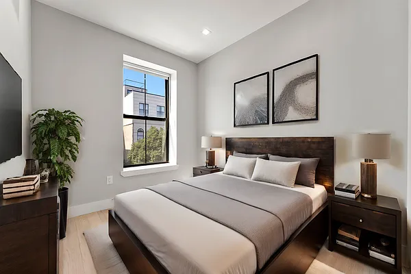 157 STUYVESANT AVE