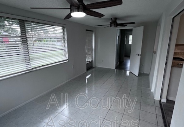 7331 PARROT DR