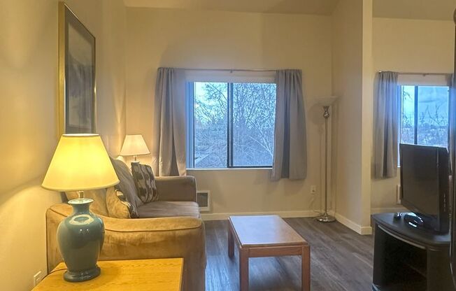 First Hill Apartments