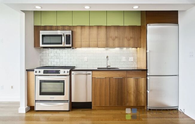 101 BEDFORD AVE