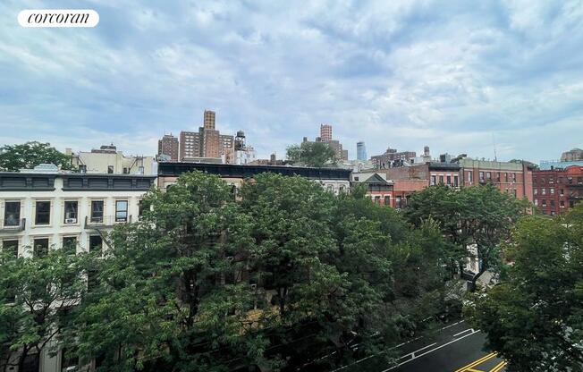 57 W 106 ST