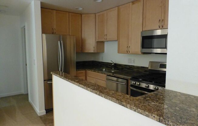 1 bed, 1 bath, $1,950, Unit #57