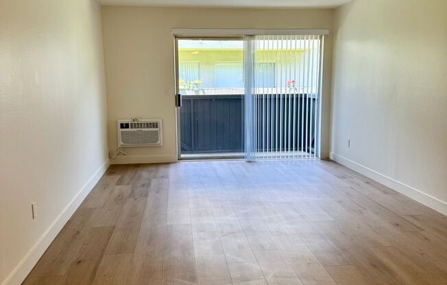 1 bed, 1 bath, 800 sqft, $2,245, Unit #7