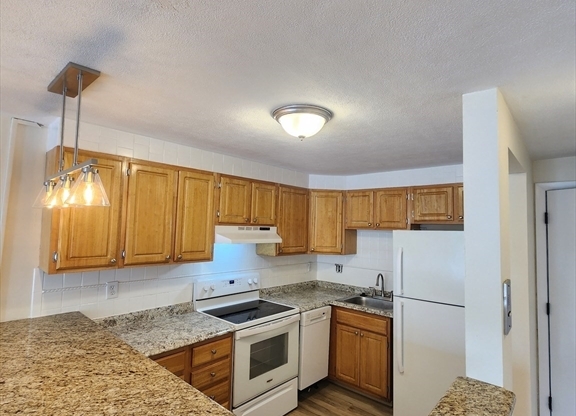 10 COFFEY ST