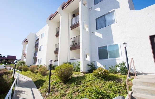 Senior 62+ 1-bedroom Condo For Rent In UTC
