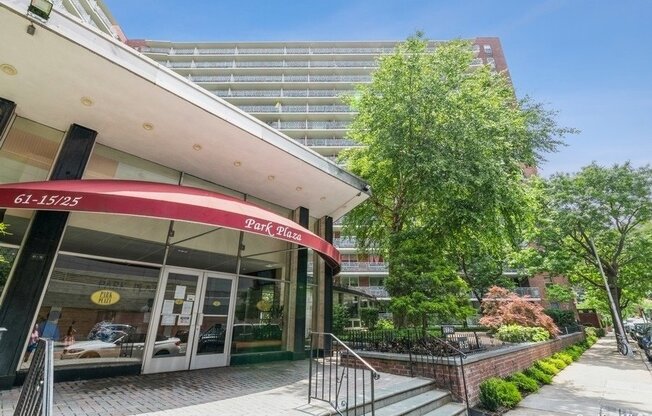 61 25 97 ST