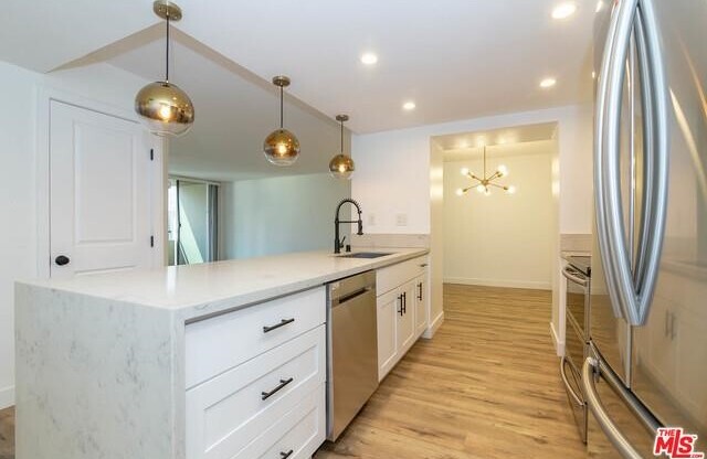 2 beds, 2 baths, 1,193 sqft, $3,250, Unit 1011