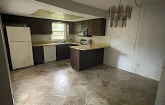 2 beds, 2 baths, $1,399