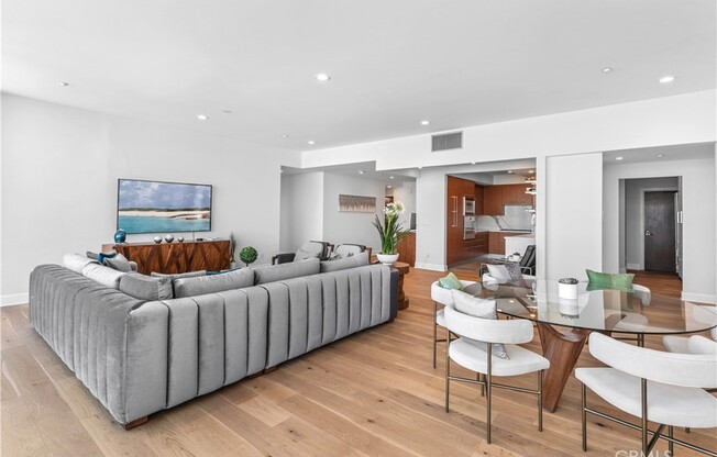3 beds, 3.5 baths, 2,530 sqft, $15,000, Unit 48C