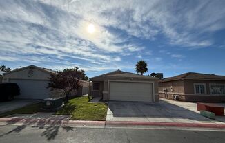 Great Single Story Home in gated community...