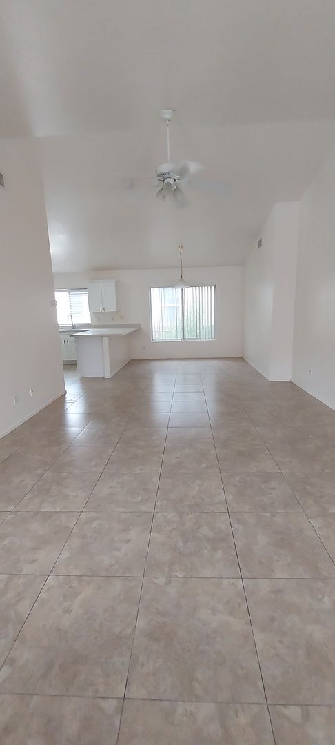 *REMODELING IS ALMOST DONE* AVAILABLE TO SEE