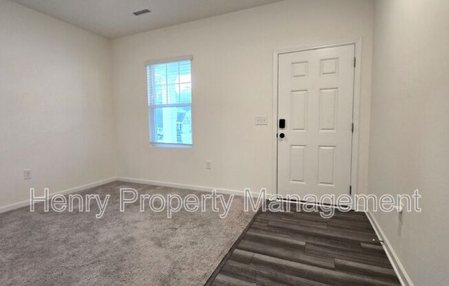 14 WHITE HART CT