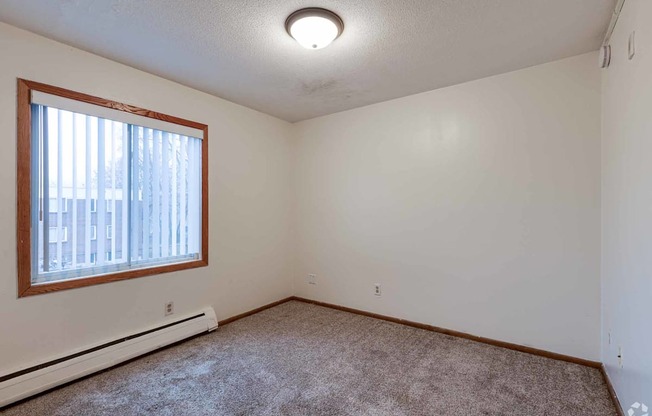 Rolling Hills Apartments, St Paul, MN