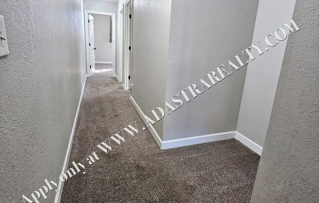 3 beds, 2.5 baths, $1,495