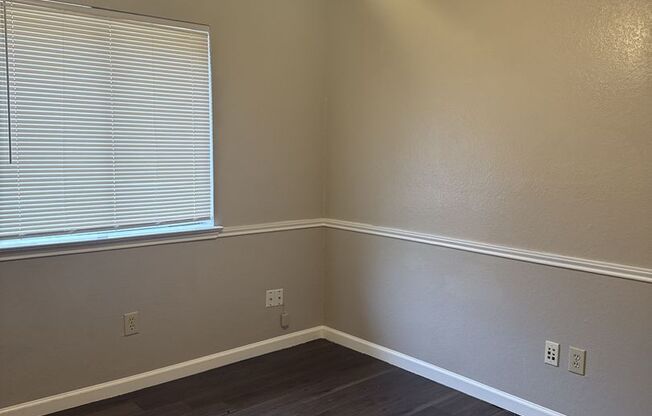 3 beds, 2 baths, $1,835