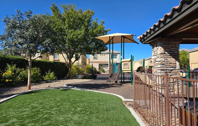 3 beds, 3 baths, $2,200