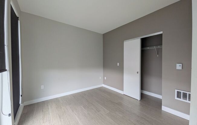 1 bed, 1 bath, 520 sqft, $1,375, Unit 412