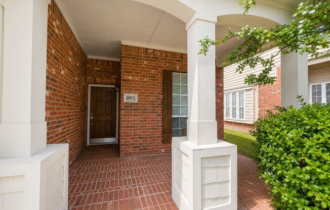 Gorgeous 3 Bedroom House for rent in North Fort Worth with an office room!