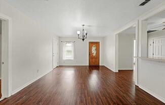 709 S MUNGER BLVD