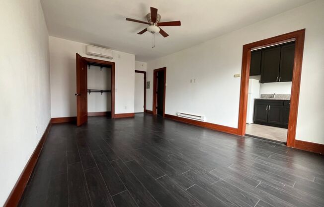 Studio, 1 bath, 350 sqft, $1,549, Unit I412