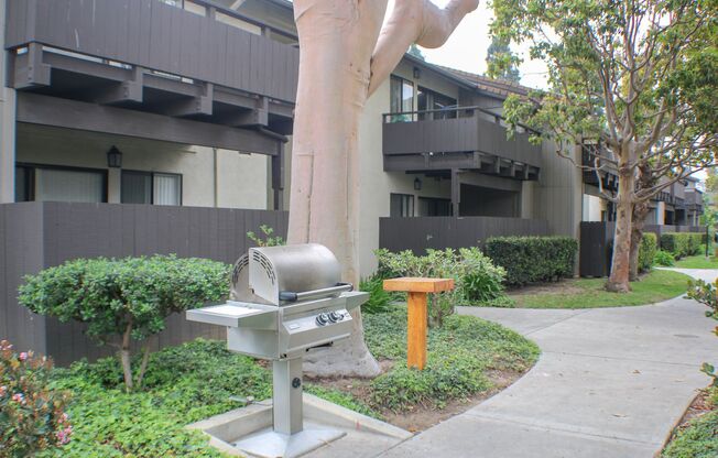 1 bed, 1 bath, 832 sqft, $2,240, Unit 173