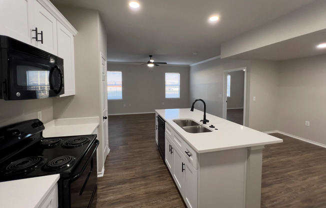 2 beds, 2 baths, 1,161 sqft, $1,840, Unit 02109