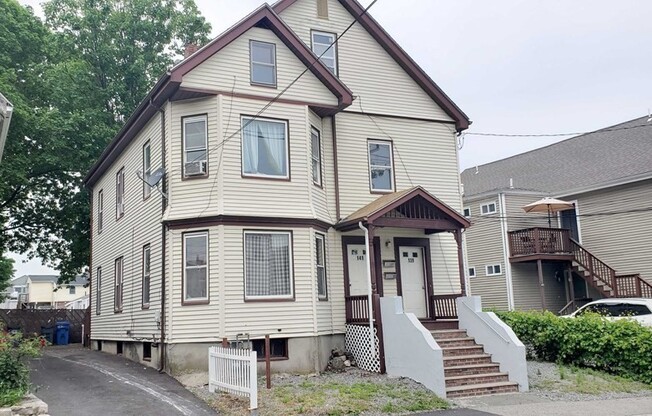 139 LOWELL ST