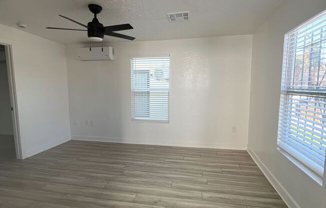 1 bed, 1 bath, 480 sqft, $1,500, Unit 205